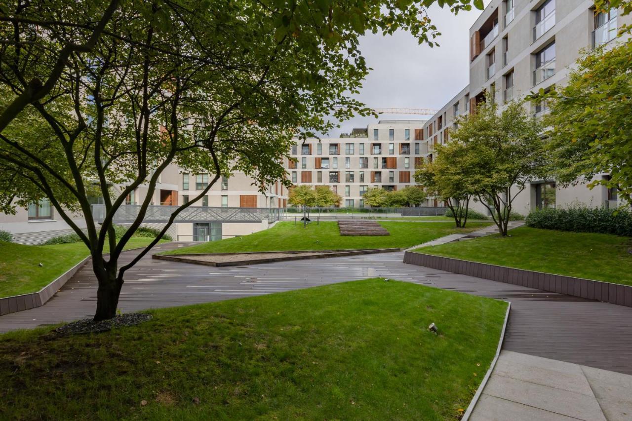 Warsaw Wola Apartment Near Nocny Market By Noclegi Renters Екстер'єр фото